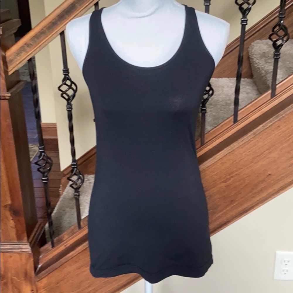 Lululemon black tank top
